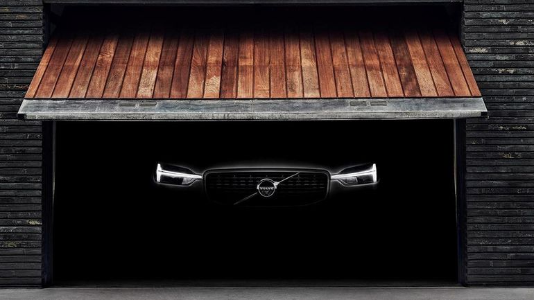 2018-volvo-xc60-teaser-2